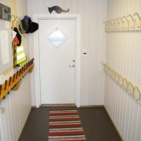 Flekkeroy 20 Persons Condo *