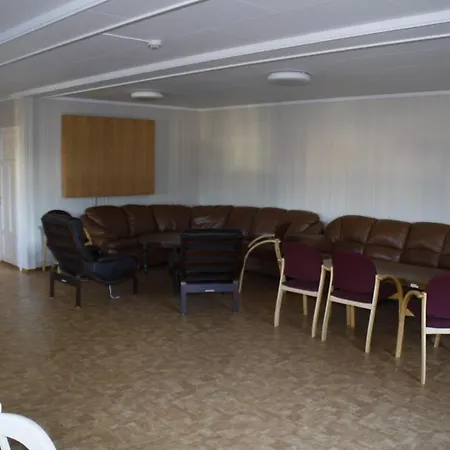 Flekkeroy 20 Persons Condo