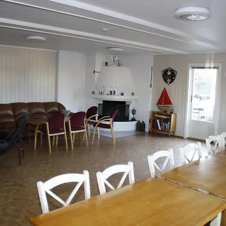 Flekkeroy 20 Persons Condo *