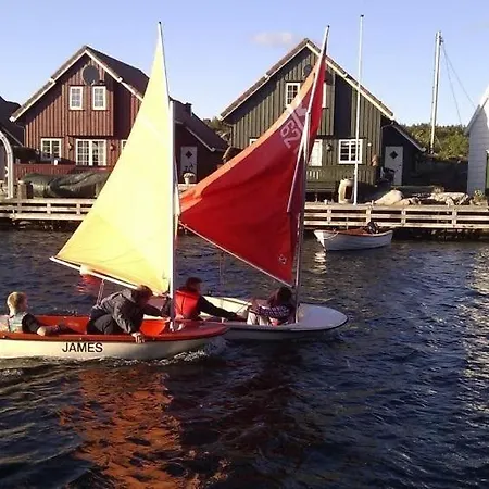 Flekkeroy 20 Persons * Kristiansand